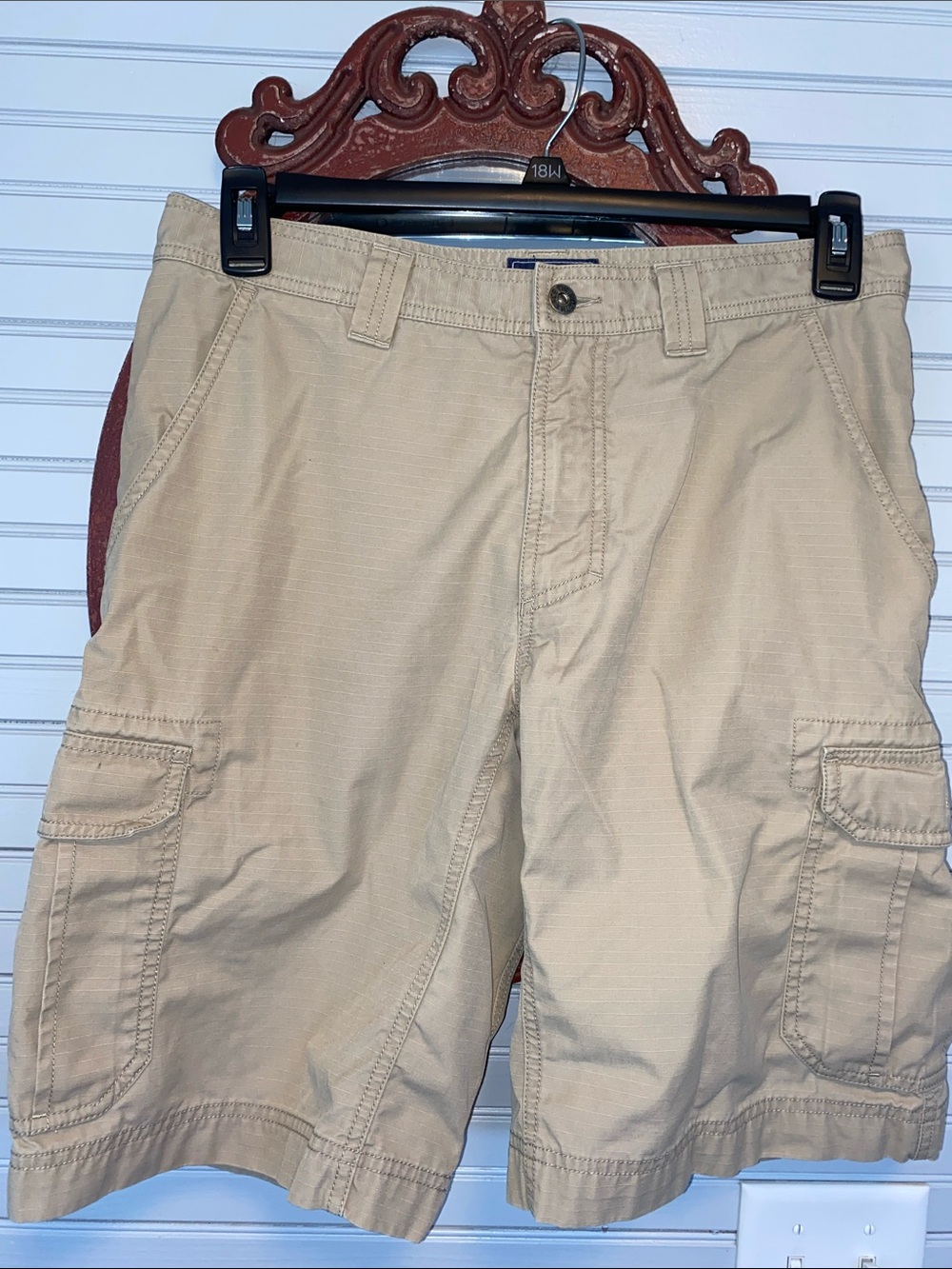 North face Men's Beige Cargo Shorts